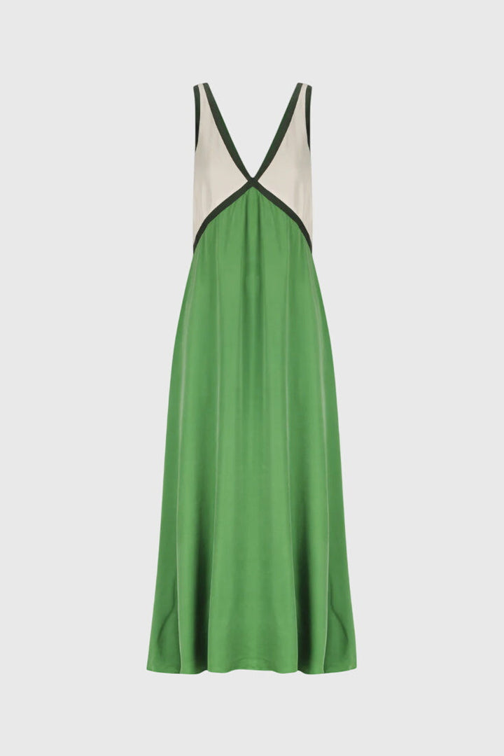 שמלת בוהו קיץ עם צווארון V