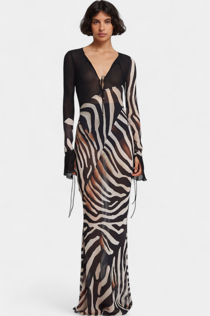 שמלת טייסיה ארוכה עם הדפס חיות וחשיפה עמוקה